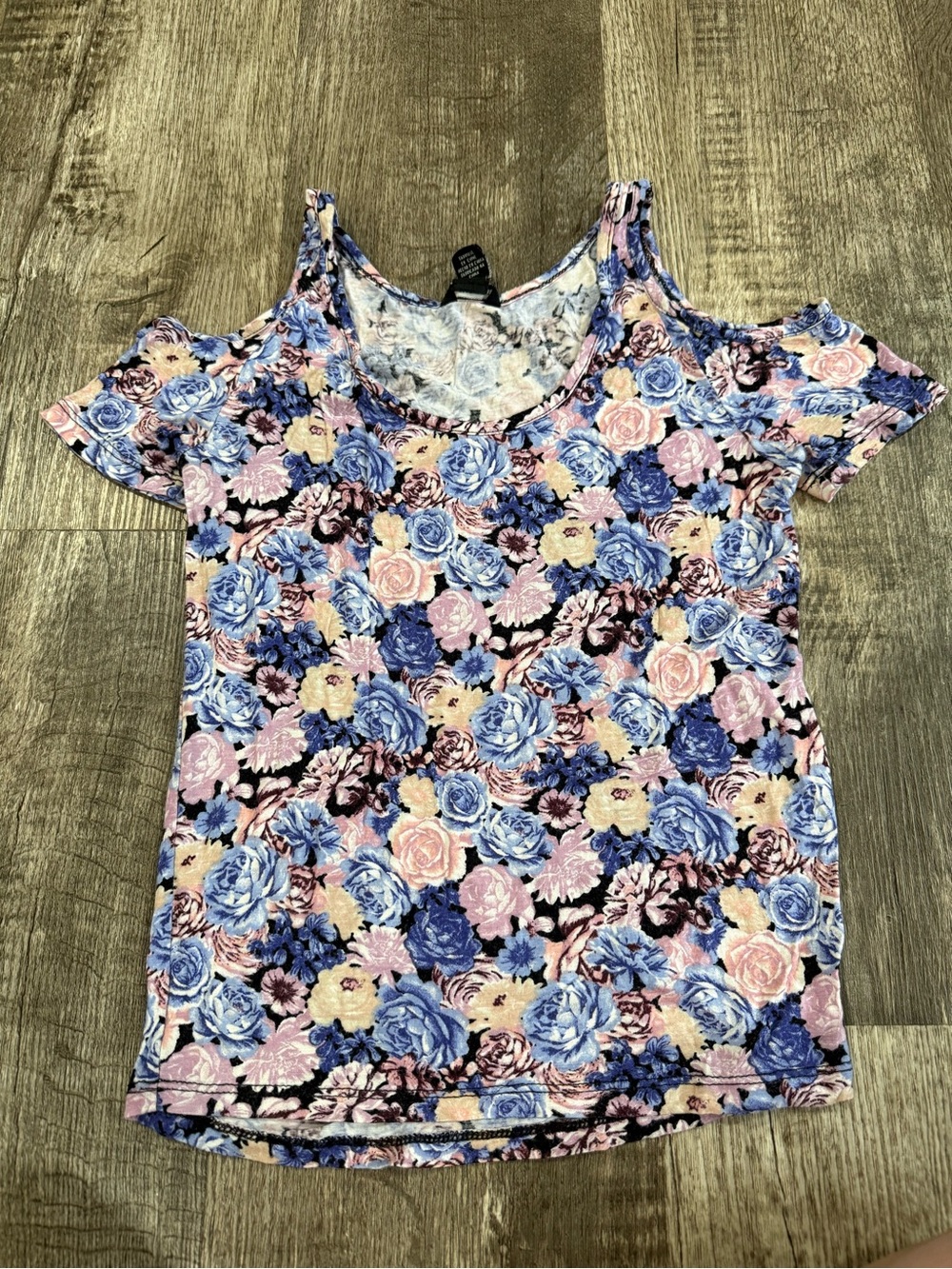 Forever 21 Floral Cold-Shoulder Scoop Neck Top - Blue/Pink/Cream